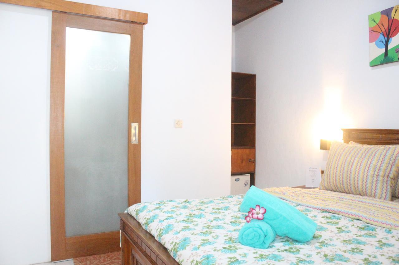 Js Guest House Seminyak Dış mekan fotoğraf